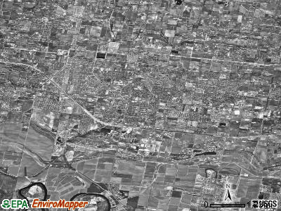 Mission satellite photo by USGS