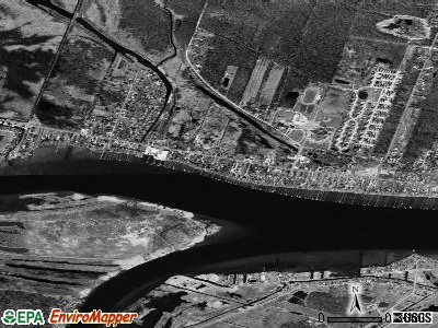 Pearl Beach satellite photo by USGS