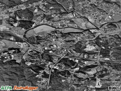 Wilkesboro satellite photo by USGS