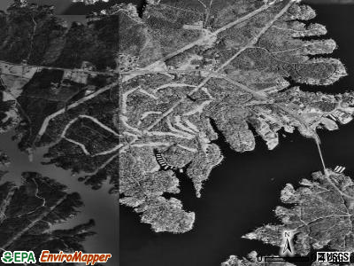 Lake Wylie satellite photo by USGS