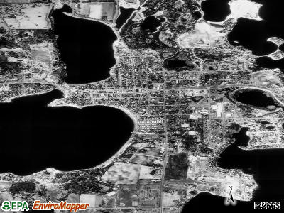 Lindstrom satellite photo by USGS