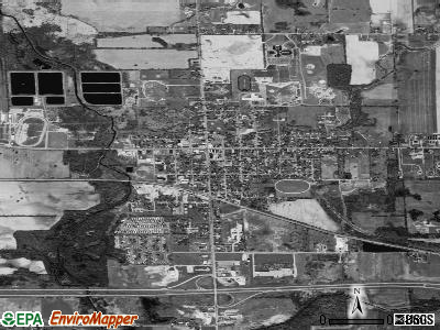 Fowlerville satellite photo by USGS