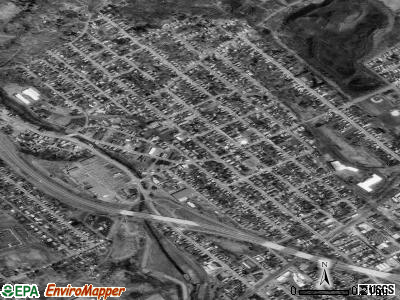Luzerne satellite photo by USGS