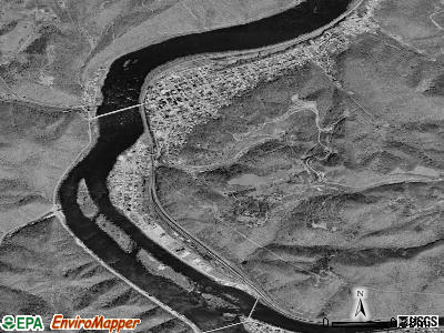 Hinton satellite photo by USGS