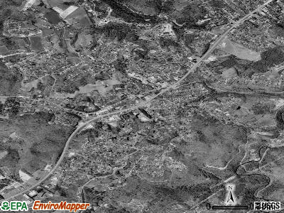 Crab Orchard satellite photo by USGS