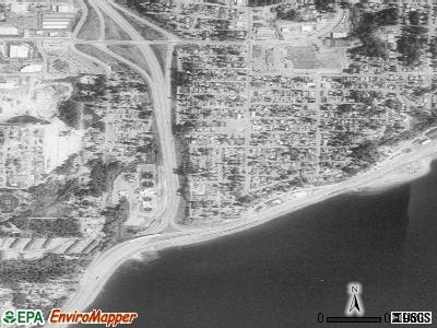 Navy Yard City satellite photo by USGS
