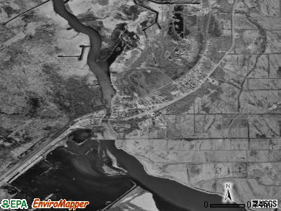 Des Allemands satellite photo by USGS