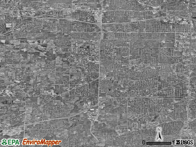 New Berlin satellite photo by USGS