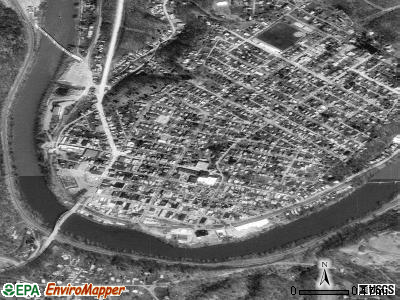 Leechburg satellite photo by USGS