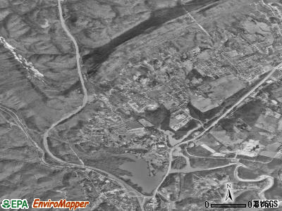 Caryville satellite photo by USGS