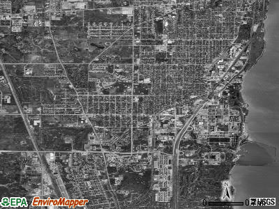 North Chicago satellite photo by USGS