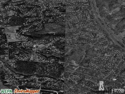Country Knolls satellite photo by USGS