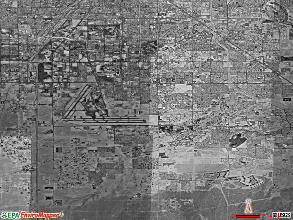 Paradise satellite photo by USGS 