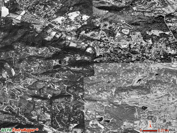 Laurel Park satellite photo by USGS 