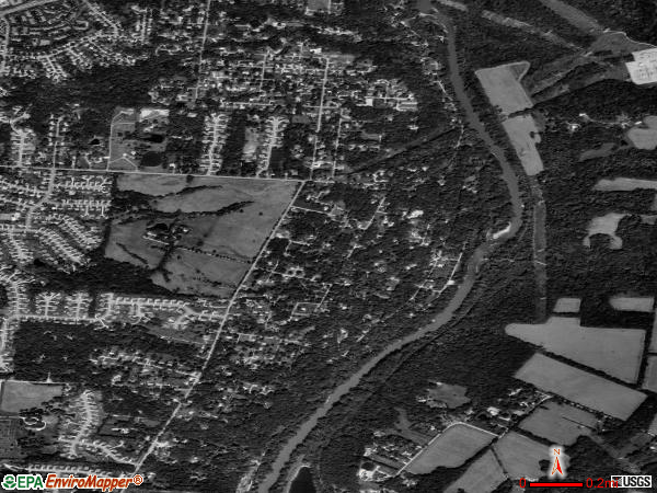 Loveland Park satellite photo by USGS 