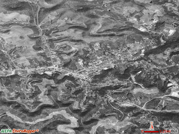 Clintwood satellite photo by USGS 
