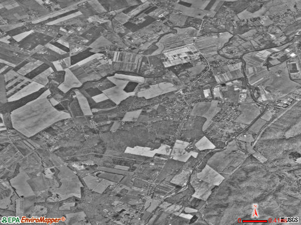 Lyndhurst satellite photo by USGS 