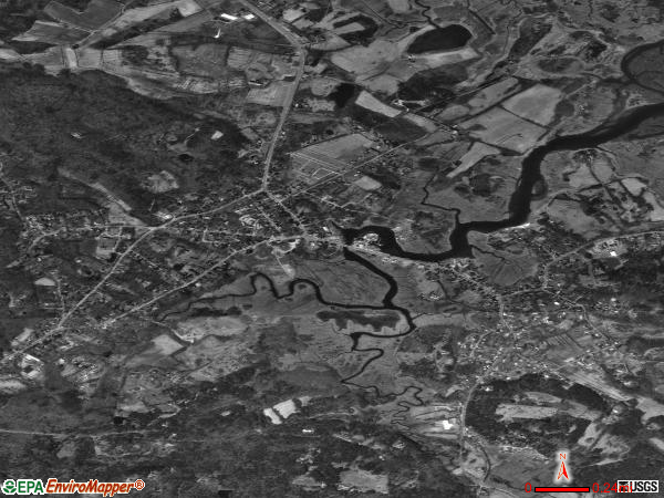 Essex satellite photo by USGS 