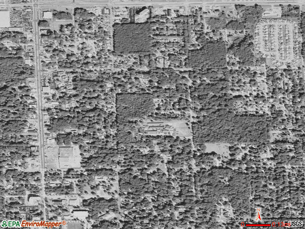 North De Land satellite photo by USGS 