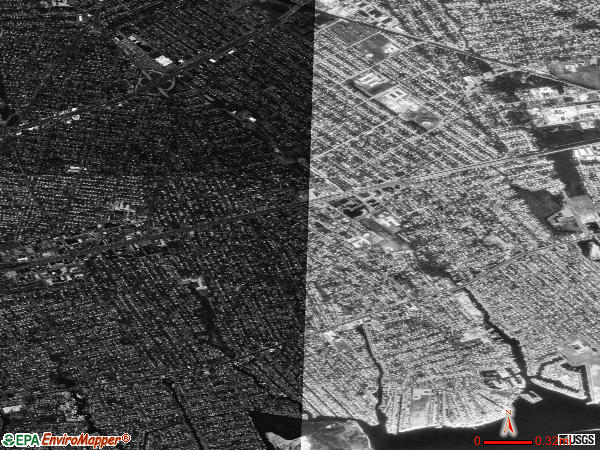 Lindenhurst satellite photo by USGS 