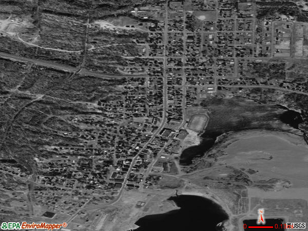 Lake Linden satellite photo by USGS 