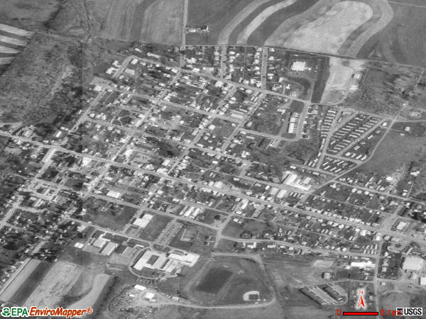 McConnellsburg satellite photo by USGS 