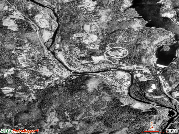 New Hartford Center satellite photo by USGS 