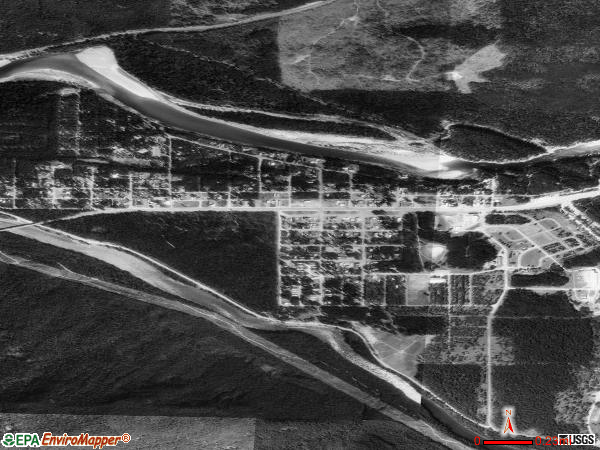 Hungry Horse satellite photo by USGS 