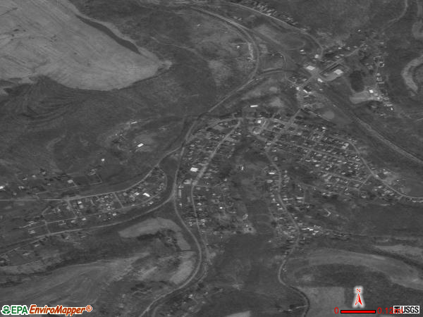Adena satellite photo by USGS 