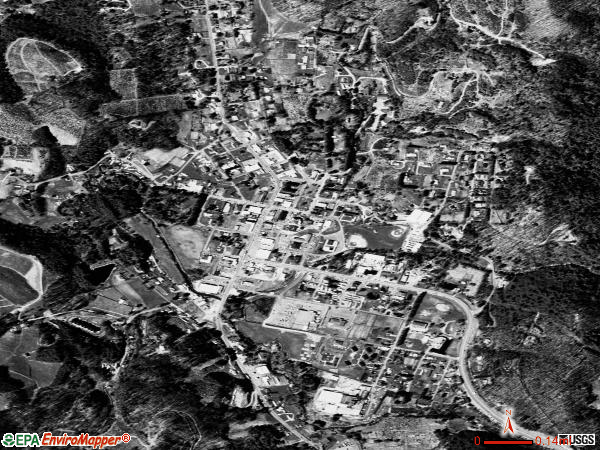 Newland satellite photo by USGS 