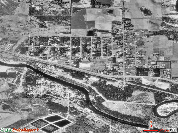 La Prairie satellite photo by USGS 