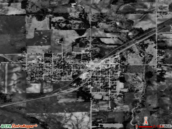 Arlington satellite photo by USGS 