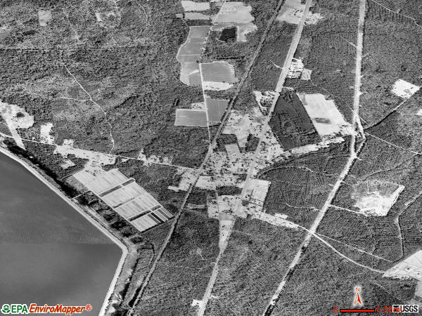 Bonneau satellite photo by USGS 