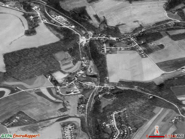 Railroad satellite photo by USGS 