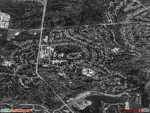 Greenhills satellite photo by USGS 