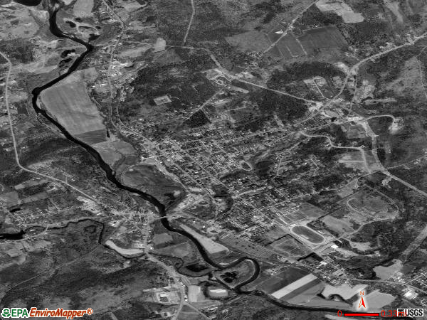 Farmington satellite photo by USGS 