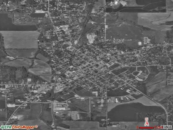 Petersburg satellite photo by USGS 