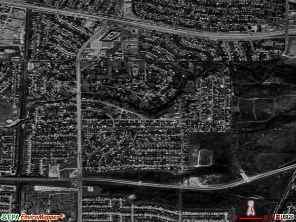 Edgecliff Village satellite photo by USGS 