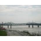 Vicksburg: : bridge on mississippi river