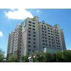 Grapevine: Embassy Suites Outdoor World