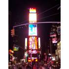New York: : Times Suare at night