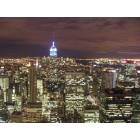 New York: : Empire State Building at night