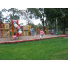 Lansing: Lan-Oak Park playground