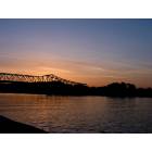Huntington: Sunset on the Ohio River from Harris Riverfront Park