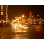 Kansas City: : Night time during christmas in the plaza, 47th street If I remember correctly.