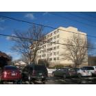 Newington: Market Square Apartments