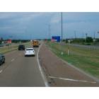 West Memphis: Interstate 40 driving towards Memphis