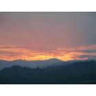 Monroe: Sunrise over Cascades-Snoqualmie River Valley