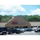 Naugatuck: Big Y Supermarket, Naugatuck