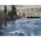 Silverthorne: Blue River from the Outlet Mall